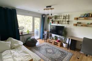 4 ZKB, 3 Balkone, EBK - NUR für WGs ab 01.10. / 15.10. – Kaiserstraße 34, 55116 Altstadt, Mainz – Vorschaubild 4