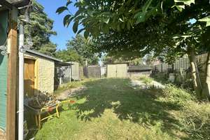 Property thumbnail 2