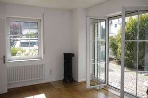 Traumhaftes Vorderhaus mit 2 Bädern, Einbauküche und Außenterrasse in TOP-Lage – Die vollständige Adresse der Immobilie erhältst du vom Anbieter., 40489 Wittlaer, Düsseldorf – Vorschaubild 2