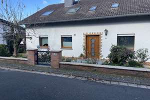 WOHNEN - HÖHENLAGE SACKGASSE - ARBEITEN - ANLAGE - VERMIETUNG - 2-FAM. HAUS - WEITERE PLATZRESERVEN – Die vollständige Adresse der Immobilie erhältst du vom Anbieter., 63546 Hammersbach – Vorschaubild 3