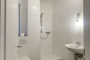 Erstbezug nach Sanierung – charmantes Altbau-Apartment | 38 m² | Galgenhof | sofort verfügbar – Die vollständige Adresse der Immobilie erhältst du vom Anbieter., 90459 Galgenhof, Nürnberg – Vorschaubild 3