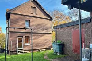 ZWEIFAMILIENHAUS | MEHRGENERATIONEN - WOHNEN | 2 GARAGEN | SIEGEN-NIEDERSCHELDEN – Die vollständige Adresse der Immobilie erhältst du vom Anbieter., 57080 Niederschelden, Siegen – Vorschaubild 5