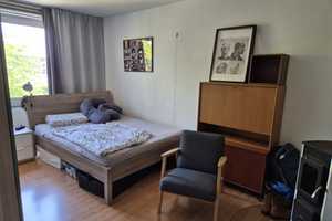 Helle 2 Zimmer Wohnung mit Ausblick ins Grüne und Balkon – Köln – Vorschaubild 3