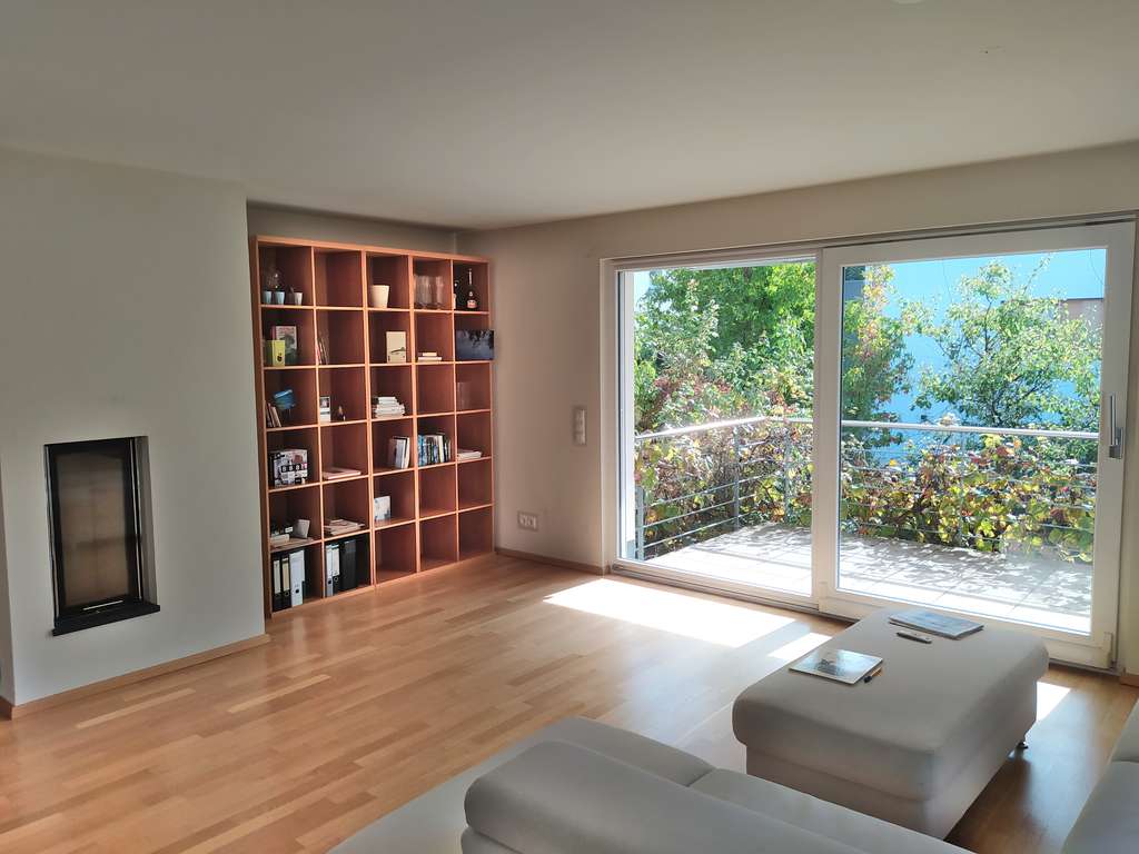 Immobilie in Wasserburg (Bodensee) - Zwei Gehminuten zum Bodensee! Moderne Doppelhaushälfte in Wasserburg - Bild 2