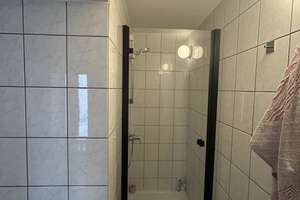Helles Altbauzimmer mit Balkon  ca. 20 m² – Frankfurt Bahnhofsviertel 700 € warm – 60329 Bahnhofsviertel, Frankfurt am Main – Vorschaubild 6