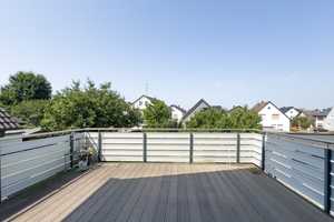 Saniertes Zweifamilienhaus mit großer Maisonette-Wohnung und vermieteter Erdgeschoss Wohnung – Offenbach (Kreis) – Vorschaubild 7