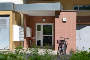 3 Zimmer mit Balkon - Nähe S Springpfuhl – Allee der Kosmonauten 87, 12681 Marzahn, Berlin – Vorschaubild 2