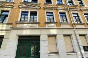 Stilvolle, gepflegte 2-Zimmer-Wohnung mit Balkon in Leipzig – GutsMuthsstraße 35, 4177 Leipzig – Vorschaubild 1