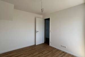 2. OG Saniertes/Modernisiertes 3-Parteien-Haus im Herzen von MG-Bettrath – Bockersend 29, 41066 Bettrath-Hoven, Mönchengladbach – Vorschaubild 4