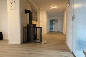Walmdachbungalow mit zwei Wohneinheiten in zentraler Lage! – Die vollständige Adresse der Immobilie erhältst du vom Anbieter., 26556 Westerholt – Vorschaubild 5