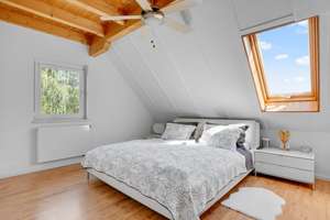 Einfamilienhaus mit Nebengebäude! Hochwertiges Anwesen mit energieeffizienter Ausstattung – Die vollständige Adresse der Immobilie erhältst du vom Anbieter., 90518 Altdorf bei Nürnberg – Vorschaubild 8