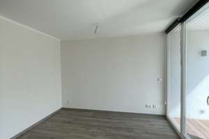 Helle 3-Zimmer Wohnung im 2. OG mit Balkon in Lübeck Innenstadt – Alfstraße 21, 23552 Innenstadt, Lübeck – Vorschaubild 1