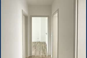 Attraktive 3-Zimmer-Wohnung mit ca. 70,36 m² - Balkon in ruhiger Grünlage und Optionaler Einbauküche – Die vollständige Adresse der Immobilie erhältst du vom Anbieter., 39112 Sudenburg, Magdeburg – Vorschaubild 2