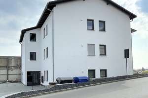 ** Als Kapitalanlage oder für Eigennutzer! KfW-Kredit mit 0,75% kann übernommen werden! ** – Die vollständige Adresse der Immobilie erhältst du vom Anbieter., 94127 Neuburg am Inn – Vorschaubild 3
