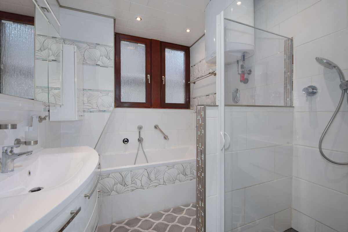 Immobilie in Pforzheim - Große 3-Zimmerwohnung im Herzen Pforzheimer Nordstadt! - Bild 3