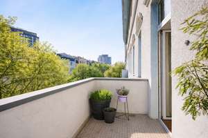 Bezugsfreie 5-Zimmer-Wohnung mit Sauna und Balkon nahe dem KaDeWe – Die vollständige Adresse der Immobilie erhältst du vom Anbieter., 10787 Schöneberg, Berlin – Vorschaubild 7