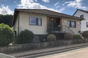 Idyllisches Heim - Bungalow in ruhiger Lage
 – Die vollständige Adresse der Immobilie erhältst du vom Anbieter., 37632 Eschershausen – Vorschaubild 3