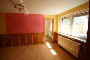 Für Naturliebhaber zum Ausbau-Bauernhaus, Scheune und mehreren Garagen! – Saalekreis – Vorschaubild 7
