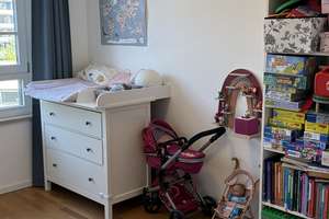 Helle 4-Zimmerwohnung mit Loggia & Einbauküche am Mattoneplatz – sehr gute Anbindung – 81673 Echarding, München – Vorschaubild 13