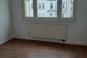 EBK geschenkt für die attraktive Drei-Zimmer-Wohnung mit Aufzug – Moritzstraße 79, 8523 Neundorfer Vorstadt, Plauen – Vorschaubild 5