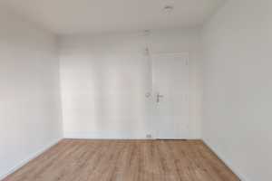 2-Raumwohnung in ruhiger Lage + Laminatboden + Wannenbad + EBK – Am Rosengarten 80c, 6132 Halle (Saale) – Vorschaubild 13