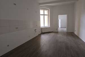 Frisch renovierte, sonnige Wohnung direkt neben Theater zu vermieten. – Demianiplatz 29-30, 2826 Görlitz – Vorschaubild 11