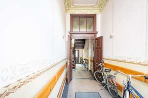 Bezugsfreie 4-Zimmer-Altbauwohnung mit Balkon und Gestaltungspotenzial im Zentrum Süd – Emilienstraße 6, 4107 Zentrum-Süd, Leipzig – Vorschaubild 2