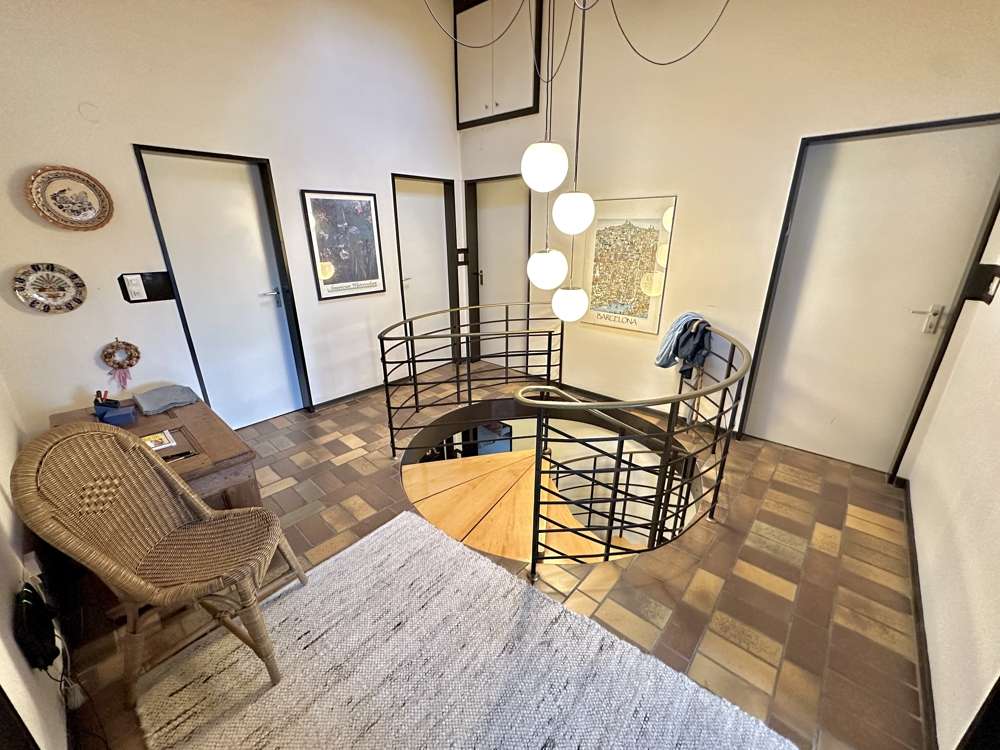 Immobilie in Ehlscheid - Großzügiges Einfamilienhaus auf gepflegtem Grundstück in der Nähe von Rengsdorf - Bild 10