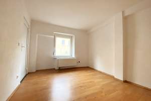 Freistehendes Wohnhaus mit Garten im Herzen von Kirchberg/Murr – Die vollständige Adresse der Immobilie erhältst du vom Anbieter., 71737 Kirchberg an der Murr – Vorschaubild 4