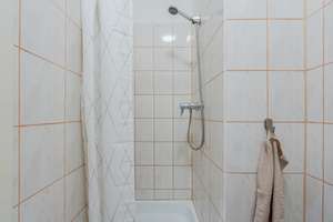Charming apartment in Neukölln. – Stuttgarter Straße 45, 12059 Neukölln (Ortsteil), Berlin – Vorschaubild 17
