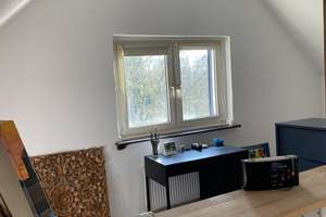 Ruhige 2-Raum-Dachgeschosswohnung in Düsseldorf – Die vollständige Adresse der Immobilie erhältst du vom Anbieter., 40597 Benrath, Düsseldorf – Vorschaubild 5