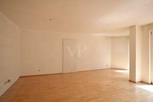 Sonnenverwöhnte 4-Zimmer-Wohnung mit Balkon und Tiefgaragenstellplatz in Laatzen! – Die vollständige Adresse der Immobilie erhältst du vom Anbieter., 30880 Laatzen – Vorschaubild 5