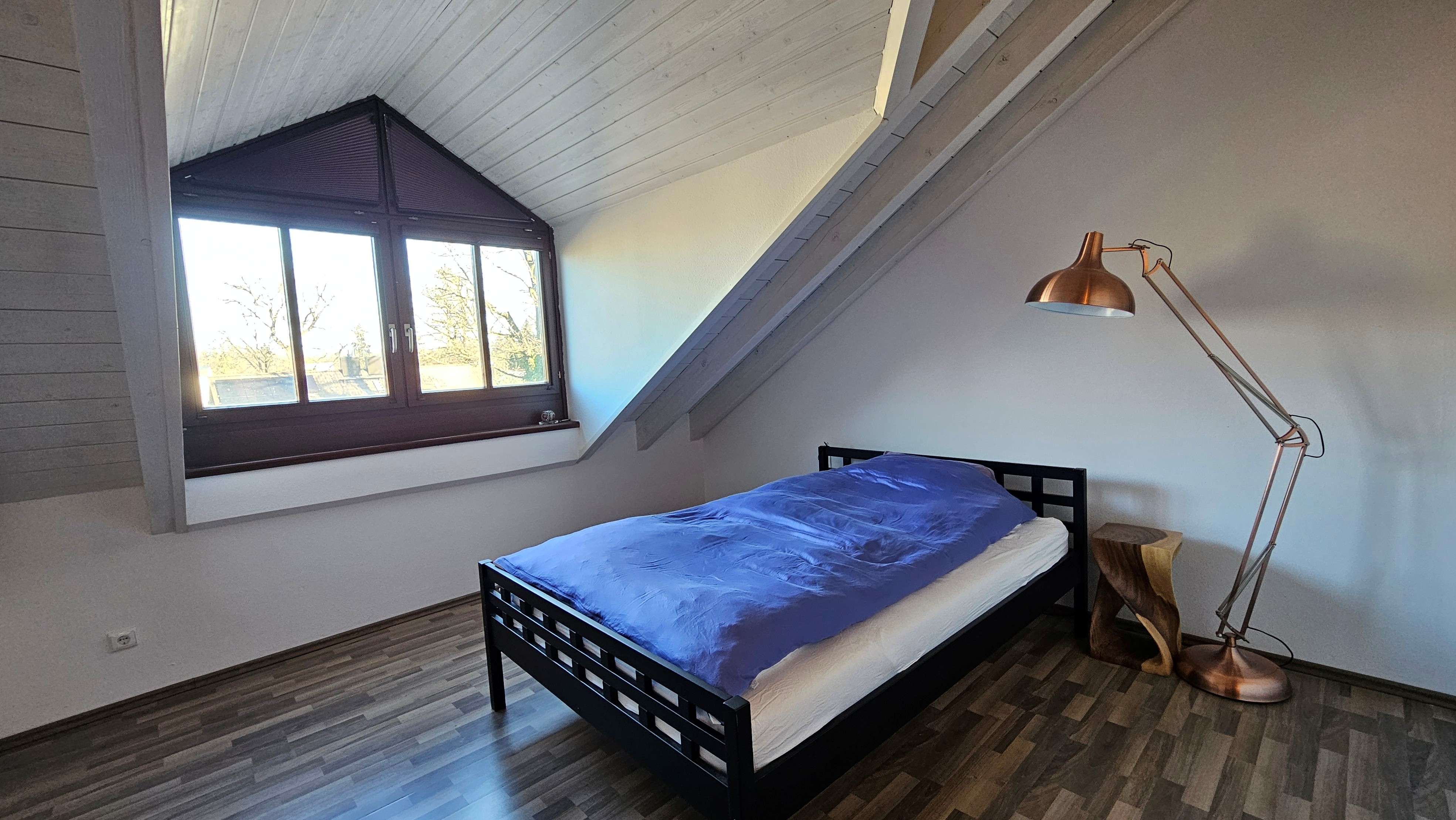 Immobilie in Neubiberg - Traumhafte Behaglichkeit unterm Dach - Bild 3