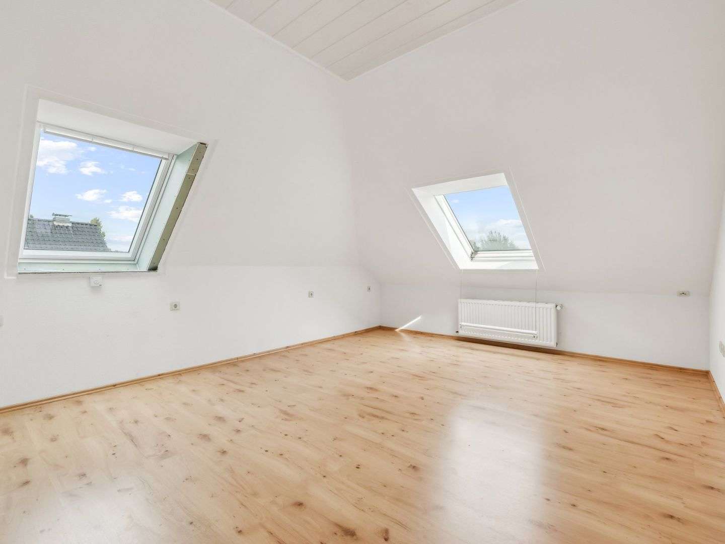 Immobilie in Idstedt - Schönes und großzügiges Einfamilienhaus in ruhiger Lage von Idstedt - Bild 8