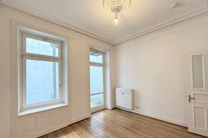 Traumhafte 4,5-Zimmer-Altbauwohnung in direkter Nähe zur Außenalster – Die vollständige Adresse der Immobilie erhältst du vom Anbieter., 20099 St. Georg, Hamburg – Vorschaubild 15