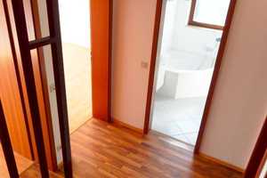 Modernized Duplex House for a big family-2 garages- 15 minutes to Hainerberg – Wiesbaden – Vorschaubild 12