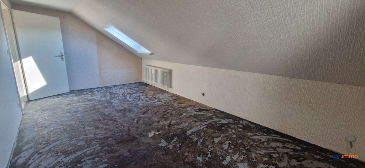 Immobilie in Winnenden - Dachgeschoss und dennoch mit großen Garten zur Alleinnutzung - Bild 4