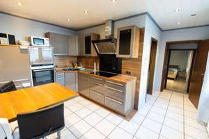 Charmante Doppelhaushälfte mit zwei Wohneinheiten und modernisierter Ausstattung – Die vollständige Adresse der Immobilie erhältst du vom Anbieter., 41065 Hardterbroich-Pesch, Mönchengladbach – Vorschaubild 7