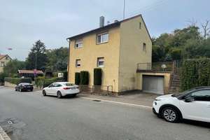 Renovierungsbedürftiges Einfamilienhaus auf großem Grundstück – Kraichgaustraße 8, 74889 Sinsheim – Vorschaubild 1