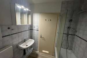 Schöne 3-Zimmer-Wohnung mit Balkon Kiel Holtenau *nur schriftl.Anfragen* – Richthofenstraße 41, 24159 Holtenau, Kiel – Vorschaubild 6