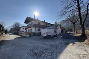 Teilerneuerte Süd-West-Haushälfte mit Doppelgarage in stiller Randlage – Traunstein (Kreis) – Vorschaubild 7