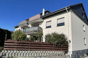 "Dachgeschosswohnung mit großem Südbalkon in Aufderhöhe nähe Leichlingen und Langenfeld" – Wipperauer Str. 70, 42699 Ohligs/Aufderhöhe/Merscheid, Solingen – Vorschaubild 2