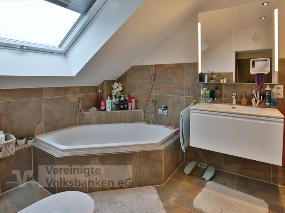 Badezimmer-OG-links