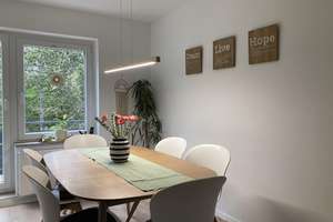 Elegantes Reihenhaus mit 5,5 Zimmern in Stuttgart-Heumaden