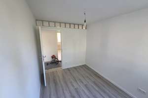 Helle und großzügige 4-Zimmer-Wohnung mit Balkon in bester Lage – ideal für Familien! – 80993 Alt-Moosach, München – Vorschaubild 12