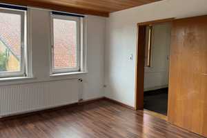 Viel Platz & großes Potenzial: Einfamilienhaus mit Halle und großem Grundstück in Söhlde – Hildesheim (Kreis) – Vorschaubild 4