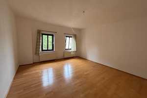 Helle 3‑Zimmer Dachgeschosswohnung mit Balkon, Einbauküche – Immermannstr. 5, 39110 Magdeburg – Vorschaubild 3