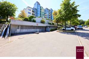 Stuttgart-Botnang: Attraktive 3,5-Zi.-Wohnung im 6. OG, Terrasse/Loggia, Parkett & Einbauküche +++ – Belaustraße 18A, 70195 Botnang-Süd, Stuttgart – Vorschaubild 36
