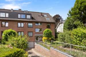 Stilvoll & gemütlich: 4-Zimmer-Maisonette, mit Tiefgaragenstellplatz. Im Herzen von Rahlstedt – Die vollständige Adresse der Immobilie erhältst du vom Anbieter., 22143 Rahlstedt, Hamburg – Vorschaubild 2