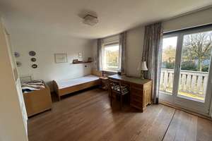 Rotklinker-Villa mit 6,5 Zimmern in Volksdorf, positiver Bauvorbescheid für 2 WE vorhanden – Die vollständige Adresse der Immobilie erhältst du vom Anbieter., 22359 Volksdorf, Hamburg – Vorschaubild 11